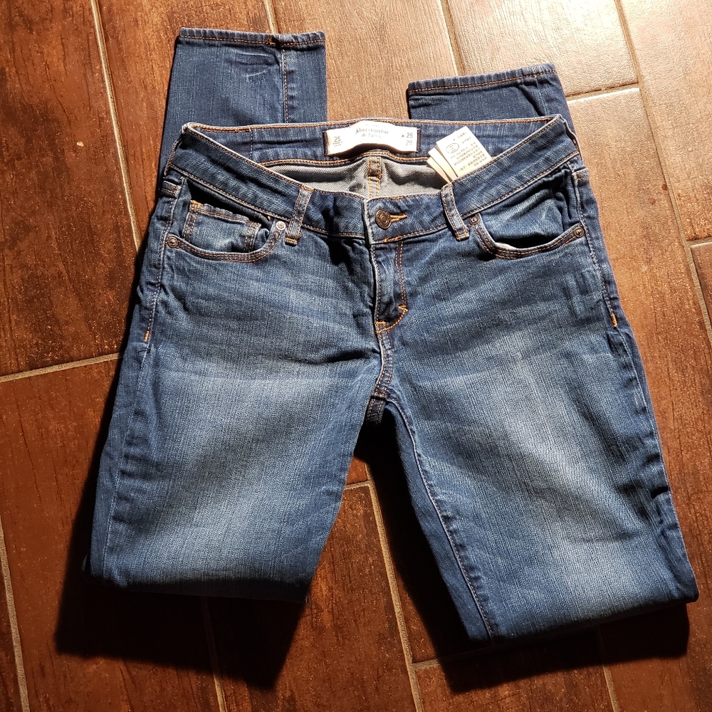 Abercrombie & Fitch jeans